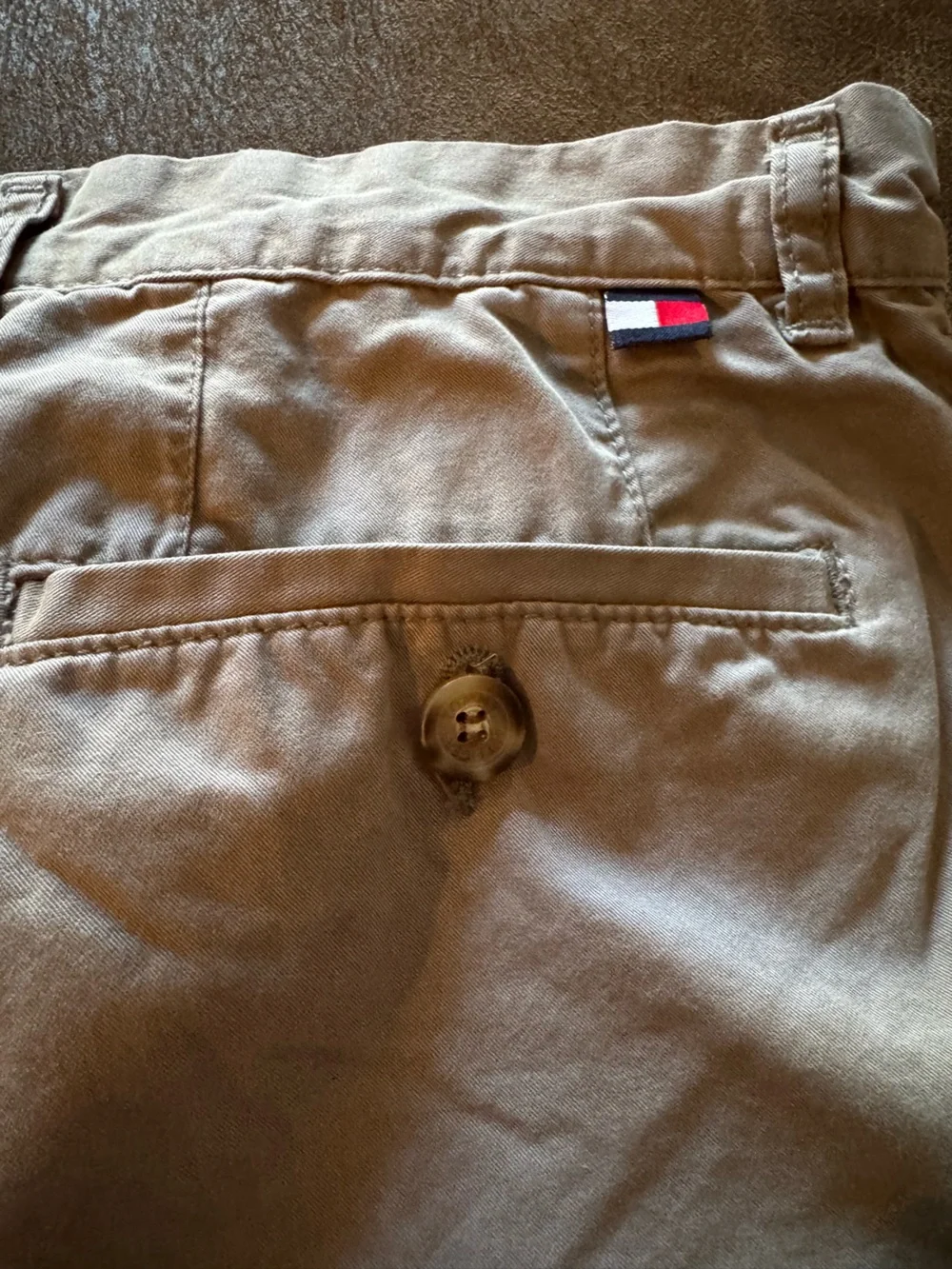 Tommy Hilfiger Men's Khaki Chinos in Light Brown Sz 34-Like New!